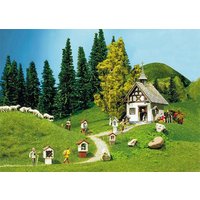 Kapelle mit Wegkreuzen