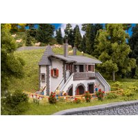 Haus Alpina   Monatsmodell Mai