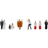 Brautpaar mit Pfarrer