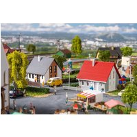 2 Einfamilienhäuser